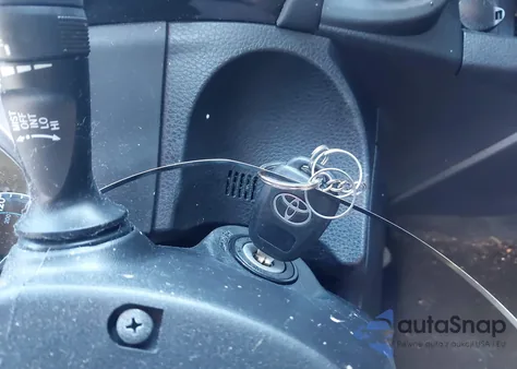 2015 Toyota Corolla S Plus z USA, uszkodzony, nr VIN 2T1BURHEXFC452294